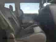 2018 Dodge Grand Caravan SXT z VIN 2C4RDGCGXJR224672, wystawiony jako Copart lot #82143145 z przebiegiem 104 991 mil mil oraz Szkoda całkowita • Salvage title. Historia ofert i sprzedaży dostępna na DreamBid. Obrazek 11.