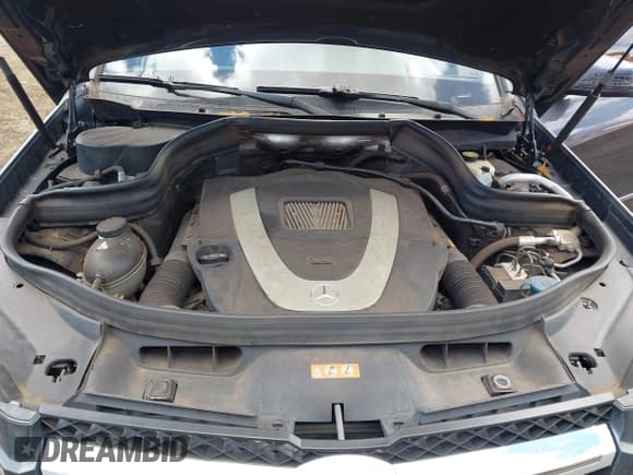 ✅ 2012 Mercedes-Benz GLK 350 • VIN: WDCGG5GBXCF868615 • Lot: 42620925. Listed on IAAI with 85,700 mi. Free auction sales archive from the USA and detailed vehicle history report at DreamBid. Image 10.