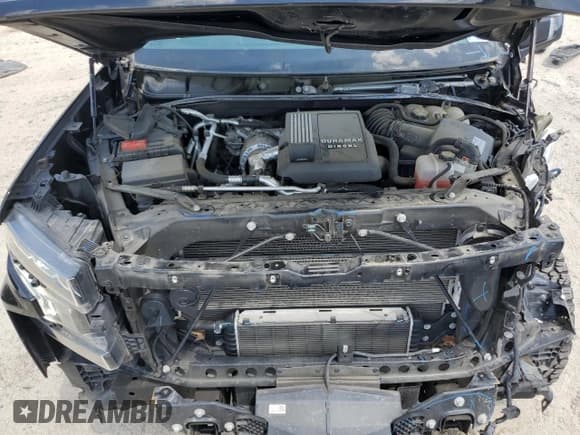 ✅ 2021 Chevrolet Silverado 1500 LTZ • VIN: 3GCUYGET5MG150323 • Lot: 62711705. Wystawiony na Copart z przebiegiem 47 306 mil. Bezpłatny archiwum sprzedaży aukcyjnych z USA i szczegółowy raport historii pojazdu na DreamBid. Zdjęcie 11.