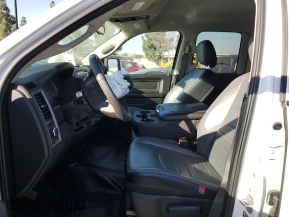 ✅ 2023 Ram 1500 Tradesman • VIN: 1C6RR6FG2PS534854 • Lot: 41569875. Wystawiony na Copart z przebiegiem 6 049 mil. Bezpłatny archiwum sprzedaży aukcyjnych z USA i szczegółowy raport historii pojazdu na DreamBid. Zdjęcie 7.