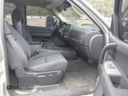 ✅ 2008 Chevrolet Silverado 2500HD LTZ • VIN: 1GCHK23648F154552 • Лот: 43400235. Опубликован ранее на IAAI с пробегом 197 246 миль. Бесплатный доступ к архиву аукционных продаж из США и подробный отчёт об истории автомобиля на DreamBid. Изображение 5.