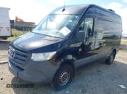 ✅ 2019 Mercedes-Benz Sprinter Passenger • VIN: WDZPF0CD5KP160624 • Lot: 41709866. Listed on IAAI with 96,246 mi. Free auction sales archive from the USA and detailed vehicle history report at DreamBid. Image 17.