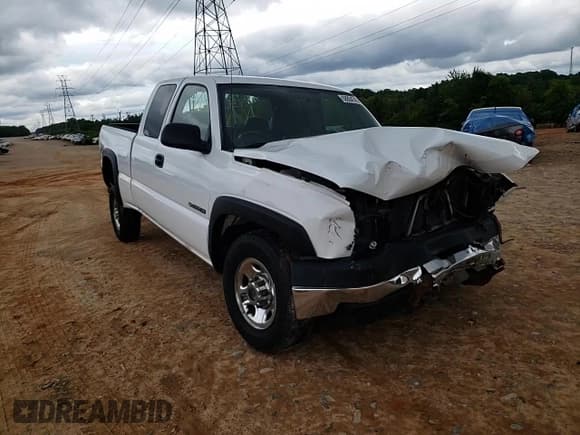 ✅ 2006 Chevrolet Silverado 2500HD Work Truck • VIN: 1GCHK29U76E204899 • Lot: 58864745. Wystawiony na Copart z przebiegiem Nie podano. Bezpłatny archiwum sprzedaży aukcyjnych z USA i szczegółowy raport historii pojazdu na DreamBid. Zdjęcie 14.