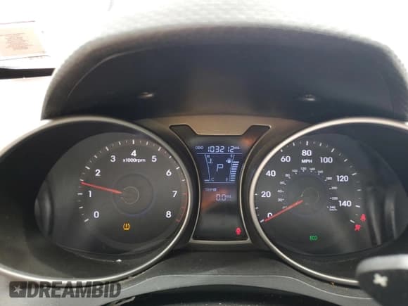 ✅ 2013 Hyundai Veloster w/Gray Int • VIN: KMHTC6AD2DU164868 • Lot: 53873024. Wystawiony na Copart z przebiegiem 103 212 mil. Bezpłatny archiwum sprzedaży aukcyjnych z USA i szczegółowy raport historii pojazdu na DreamBid. Zdjęcie 9.