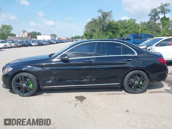 ✅ 2016 Mercedes-Benz C 300 • VIN: 55SWF4JB8GU130912 • Lot: 42961107. Listed on IAAI with 138,964 mi. Free auction sales archive from the USA and detailed vehicle history report at DreamBid. Image 14.