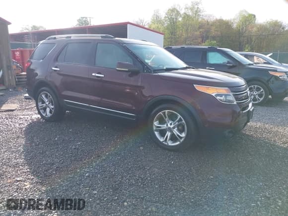 ✅ 2011 Ford Explorer Limited • VIN: 1FMHK8F8XBGA55912 • Lot: 42123323. Wystawiony na IAAI z przebiegiem 232 238 mil. Bezpłatny archiwum sprzedaży aukcyjnych z USA i szczegółowy raport historii pojazdu na DreamBid. Zdjęcie 1.