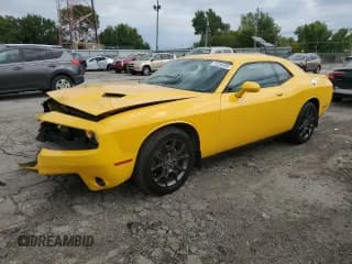 ✅ 2018 Dodge Challenger GT • VIN: 2C3CDZGG8JH116797 • Лот: 71236205. Опубликован ранее на Copart с пробегом 97 171 миль. Бесплатный доступ к архиву аукционных продаж из США и подробный отчёт об истории автомобиля на DreamBid. Изображение 1.