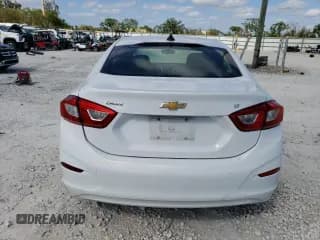 ✅ 2018 Chevrolet Cruze LS • VIN: 1G1BC5SM0J7244939 • Lot: 40384253. Listed on Copart with 41,568 mi. Free auction sales archive from the USA and detailed vehicle history report at DreamBid. Image 6.