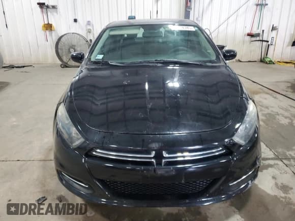 ✅ 2015 Dodge Dart SXT • VIN: 1C3CDFBBXFD406442 • Lot: 70714145. Wystawiony na Copart z przebiegiem 87 434 mil. Bezpłatny archiwum sprzedaży aukcyjnych z USA i szczegółowy raport historii pojazdu na DreamBid. Zdjęcie 5.