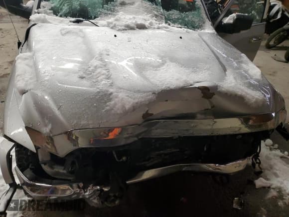 ✅ 2018 Ram 2500 SLT • VIN: 3C6UR5DL2JG411753 • Лот: 87439024. Опубликован ранее на Copart с пробегом Не указан. Бесплатный доступ к архиву аукционных продаж из США и подробный отчёт об истории автомобиля на DreamBid. Изображение 11.