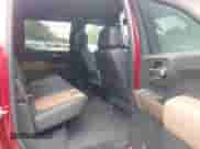 2022 Chevrolet Silverado 1500 High Country с VIN 1GCUYHED4NZ150426, выставлен на аукционе IAAI как лот 43088570 с пробегом 36 901 миль миль и . История ставок и продаж доступна на DreamBid. Изображение 8.