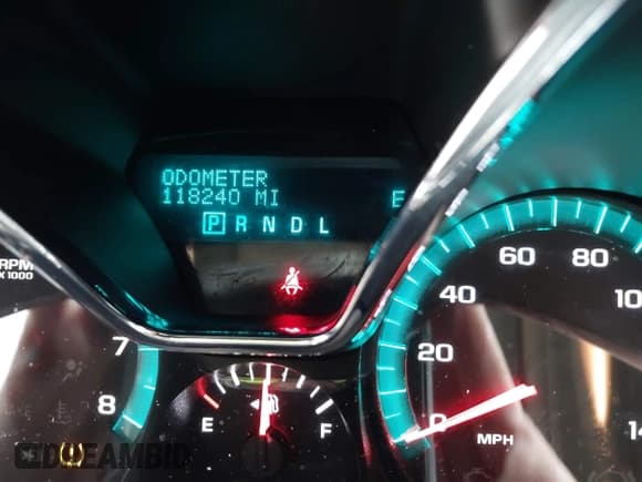 ✅ 2016 Chevrolet Traverse LT • VIN: 1GNKVGKD0GJ103756 • Lot: 43512000. Wystawiony na IAAI z przebiegiem 118 240 mil. Bezpłatny archiwum sprzedaży aukcyjnych z USA i szczegółowy raport historii pojazdu na DreamBid. Zdjęcie 16.