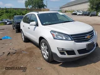 ✅ 2017 Chevrolet Traverse LT • VIN: 1GNKVGKD0HJ216625 • Lot: 42982277. Wystawiony na IAAI z przebiegiem 120 170 mil. Bezpłatny archiwum sprzedaży aukcyjnych z USA i szczegółowy raport historii pojazdu na DreamBid. Zdjęcie 1.