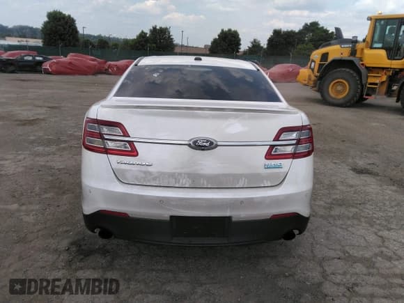 ✅ 2016 Ford Taurus SHO • VIN: 1FAHP2KT8GG153024 • Lot: 39742249. Listed on IAAI with 44,347 mi. Free auction sales archive from the USA and detailed vehicle history report at DreamBid. Image 15.
