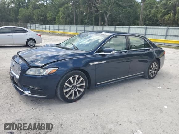 ✅ 2017 Lincoln Continental Premiere • VIN: 1LN6L9PK0H5602517 • Lot: 49051455. Listed on Copart with 125,244 mi. Free auction sales archive from the USA and detailed vehicle history report at DreamBid. Image 1.