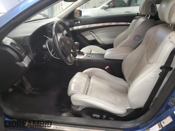 ✅ 2009 Infiniti G37 • VIN: JNKCV66E39M723124 • Lot: 85135695. Listed on Copart with 82,689 mi. Free auction sales archive from the USA and detailed vehicle history report at DreamBid. Image 7.