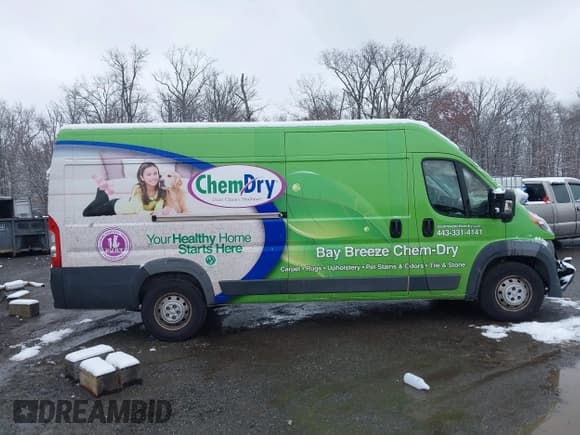 ✅ 2018 Ram ProMaster Cargo • VIN: 3C6URVJG8JE101237 • Lot: 43797901. Listed on IAAI with 169,686 mi. Free auction sales archive from the USA and detailed vehicle history report at DreamBid. Image 13.