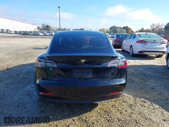 ✅ 2021 Tesla Model 3 Standard Range Plus • VIN: 5YJ3E1EA7MF051914 • Lot: 43603101. Listed on IAAI with 45,409 mi. Free auction sales archive from the USA and detailed vehicle history report at DreamBid. Image 16.