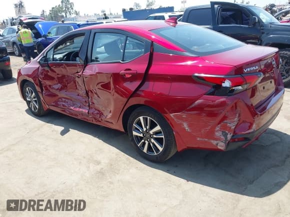 ✅ 2025 Nissan Versa SV • VIN: 3N1CN8EV1SL810764 • Lot: 42991435. Listed on IAAI with 2,347 mi. Free auction sales archive from the USA and detailed vehicle history report at DreamBid. Image 3.