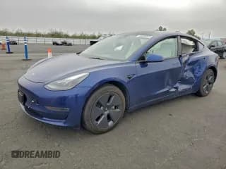 ✅ 2022 Tesla Model 3 Long Range • VIN: 5YJ3E1EB8NF137498 • Lot: 95548525. Wystawiony na Copart z przebiegiem 42 850 mil. Bezpłatny archiwum sprzedaży aukcyjnych z USA i szczegółowy raport historii pojazdu na DreamBid. Zdjęcie 1.