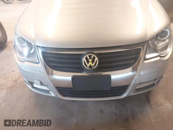 ✅ 2009 Volkswagen Eos Komfort • VIN: WVWBA71F09V021898 • Lot: 42855307. Listed on IAAI with 198,528 mi. Free auction sales archive from the USA and detailed vehicle history report at DreamBid. Image 6.