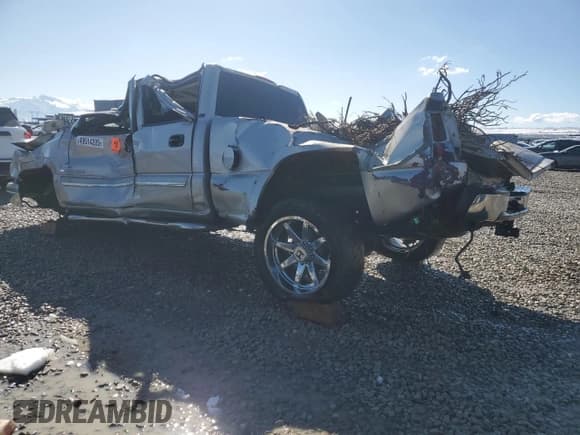 ✅ 2006 Chevrolet Silverado 2500HD LT1 • VIN: 1GCHK23D66F186303 • Lot: 49514205. Wystawiony na Copart z przebiegiem Nie podano. Bezpłatny archiwum sprzedaży aukcyjnych z USA i szczegółowy raport historii pojazdu na DreamBid. Zdjęcie 2.