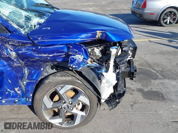 ✅ 2023 Hyundai Venue SEL • VIN: KMHRC8A30PU266073 • Лот: 41223588. Опубликован ранее на IAAI с пробегом 12 801 миль. Бесплатный доступ к архиву аукционных продаж из США и подробный отчёт об истории автомобиля на DreamBid. Изображение 18.