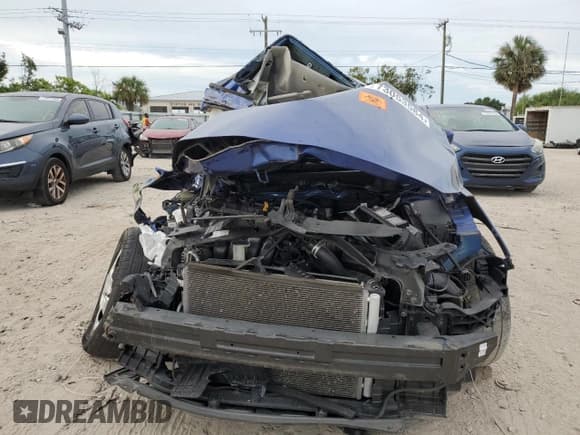 ✅ 2017 Kia Forte LX • VIN: 3KPFK4A7XHE159912 • Lot: 73053584. Wystawiony na Copart z przebiegiem Nie podano. Bezpłatny archiwum sprzedaży aukcyjnych z USA i szczegółowy raport historii pojazdu na DreamBid. Zdjęcie 5.