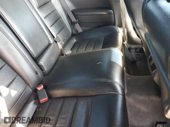 ✅ 2010 Dodge Challenger SE • VIN: 2B3CJ4DV0AH322515 • Lot: 77167664. Wystawiony na Copart z przebiegiem 190 768 mil. Bezpłatny archiwum sprzedaży aukcyjnych z USA i szczegółowy raport historii pojazdu na DreamBid. Zdjęcie 10.