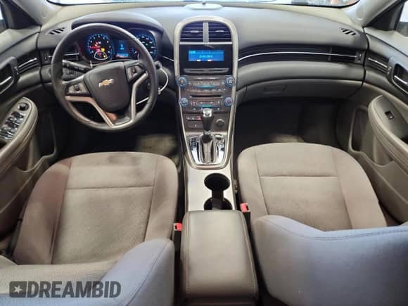 2013 Chevrolet Malibu LS с VIN 1G11B5SAXDF245823, выставлен на аукционе Copart как лот 86286115 с пробегом 82 934 миль миль и На запчасти • Non repairable. История ставок и продаж доступна на DreamBid. Изображение 8.