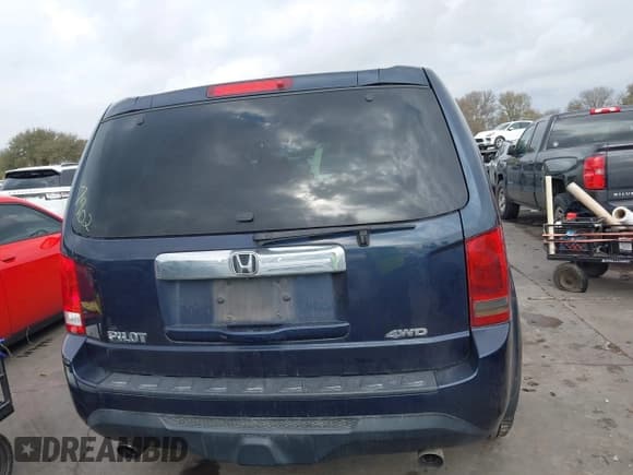 ✅ 2012 Honda Pilot EX-L • VIN: 5FNYF4H51CB067902 • Лот: 43772685. Опубликован ранее на IAAI с пробегом 188 148 миль. Бесплатный доступ к архиву аукционных продаж из США и подробный отчёт об истории автомобиля на DreamBid. Изображение 17.
