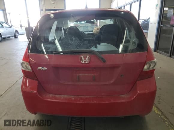 ✅ 2008 Honda Fit • VIN: JHMGD38408S017536 • Лот: 87182305. Опубликован ранее на Copart с пробегом 174 745 миль. Бесплатный доступ к архиву аукционных продаж из США и подробный отчёт об истории автомобиля на DreamBid. Изображение 6.