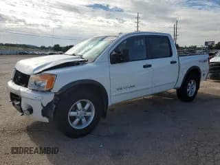✅ 2011 Nissan Titan Pro-4X • VIN: 1N6BA0EC4BN318053 • Лот: 61825245. Опубликован ранее на Copart с пробегом 153 557 миль. Бесплатный доступ к архиву аукционных продаж из США и подробный отчёт об истории автомобиля на DreamBid. Изображение 1.