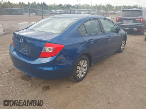 ✅ 2012 Honda Civic LX • VIN: 19XFB2F50CE023194 • Лот: 43454124. Опубликован ранее на IAAI с пробегом 139 676 миль. Бесплатный доступ к архиву аукционных продаж из США и подробный отчёт об истории автомобиля на DreamBid. Изображение 4.