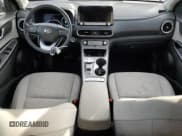 ✅ 2023 Hyundai Kona SEL • VIN: KM8K33AGXPU179286 • Лот: 91528195. Опубликован ранее на Copart с пробегом 26 812 миль. Бесплатный доступ к архиву аукционных продаж из США и подробный отчёт об истории автомобиля на DreamBid. Изображение 8.