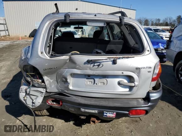 2004 Hyundai Santa Fe GLS с VIN KM8SC13D24U689800, выставлен на аукционе Copart как лот 88467245 с пробегом Не указан миль и Списание • Salvage title. История ставок и продаж доступна на DreamBid. Изображение 6.