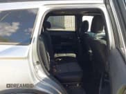 ✅ 2018 Mitsubishi Outlander SE • VIN: JA4AD3A38JZ020636 • Lot: 43501490. Listed on IAAI with 115,978 mi. Free auction sales archive from the USA and detailed vehicle history report at DreamBid. Image 8.