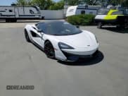 ✅ 2016 McLaren 570S • VIN: SBM13DAA8GW000644 • Lot: 63619065. Wystawiony na Copart z przebiegiem 37 315 mil. Bezpłatny archiwum sprzedaży aukcyjnych z USA i szczegółowy raport historii pojazdu na DreamBid. Zdjęcie 13.
