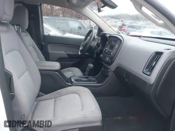 ✅ 2020 Chevrolet Colorado 2WD Work Truck • VIN: 1GCHSBEA1L1239114 • Лот: 43653258. Опубликован ранее на IAAI с пробегом 91 498 миль. Бесплатный доступ к архиву аукционных продаж из США и подробный отчёт об истории автомобиля на DreamBid. Изображение 5.