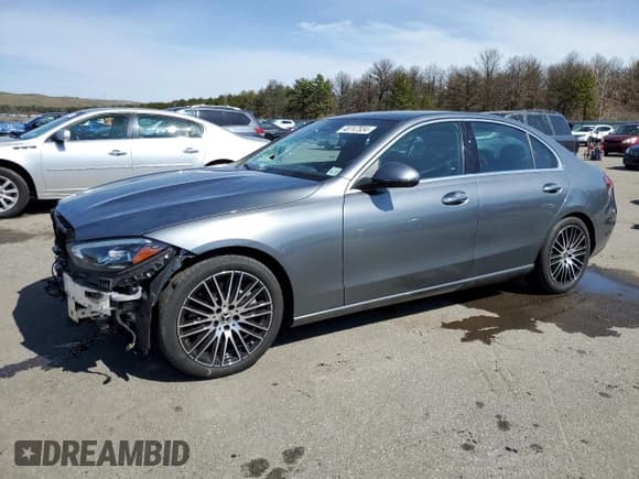 ✅ 2022 Mercedes-Benz C 300 • VIN: W1KAF4HB2NR016466 • Лот: 48747534. Опубликован ранее на Copart с пробегом 17 748 миль. Бесплатный доступ к архиву аукционных продаж из США и подробный отчёт об истории автомобиля на DreamBid. Изображение 1.