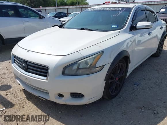 ✅ 2012 Nissan Maxima S • VIN: 1N4AA5AP9CC850910 • Lot: 42287722. Listed on IAAI with 224,468 mi. Free auction sales archive from the USA and detailed vehicle history report at DreamBid. Image 6.