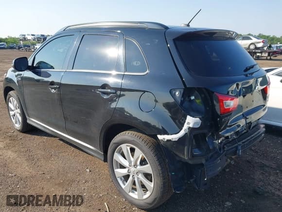 ✅ 2015 Mitsubishi Outlander GT • VIN: 4A4AP4AW0FE046636 • Лот: 42438550. Опубликован ранее на IAAI с пробегом 108 963 миль. Бесплатный доступ к архиву аукционных продаж из США и подробный отчёт об истории автомобиля на DreamBid. Изображение 3.