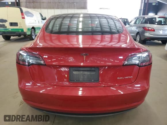 ✅ 2022 Tesla Model 3 Long Range • VIN: 5YJ3E1EB9NF317119 • Lot: 57872735. Wystawiony na Copart z przebiegiem 16 792 mil. Bezpłatny archiwum sprzedaży aukcyjnych z USA i szczegółowy raport historii pojazdu na DreamBid. Zdjęcie 6.