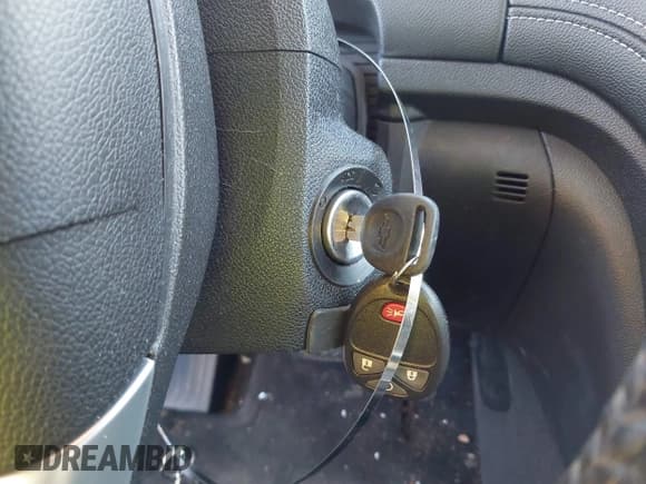 ✅ 2017 Chevrolet Traverse LT • VIN: 1GNKVGKD7HJ278894 • Lot: 43542365. Wystawiony na IAAI z przebiegiem 134 882 mil. Bezpłatny archiwum sprzedaży aukcyjnych z USA i szczegółowy raport historii pojazdu na DreamBid. Zdjęcie 11.