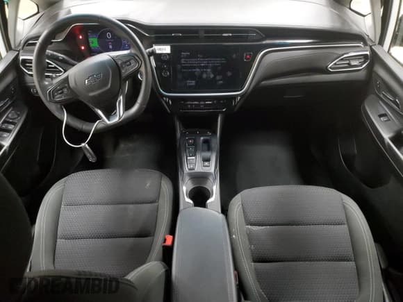 ✅ 2023 Chevrolet Bolt EV 1LT • VIN: 1GBJF1R03P4150591 • Lot: 71690115. Wystawiony na Copart z przebiegiem 21 934 mil. Bezpłatny archiwum sprzedaży aukcyjnych z USA i szczegółowy raport historii pojazdu na DreamBid. Zdjęcie 8.