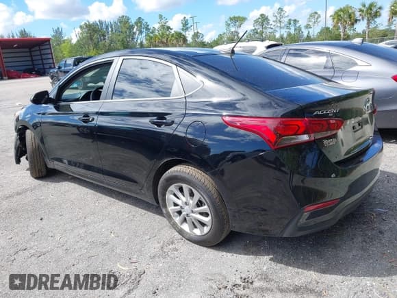 ✅ 2022 Hyundai Accent SE • VIN: 3KPC24A62NE187287 • Лот: 41683884. Опубликован ранее на IAAI с пробегом 27 065 миль. Бесплатный доступ к архиву аукционных продаж из США и подробный отчёт об истории автомобиля на DreamBid. Изображение 3.