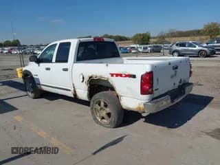 ✅ 2008 Dodge 1500 SLT • VIN: 1D7HU18NX8S632295 • Lot: 43440312. Wystawiony na IAAI z przebiegiem 254 066 mil. Bezpłatny archiwum sprzedaży aukcyjnych z USA i szczegółowy raport historii pojazdu na DreamBid. Zdjęcie 3.