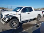 ✅ 2010 Toyota Tundra • VIN: 5TFUY5F17AX155936 • Lot: 41285463. Wystawiony na IAAI z przebiegiem 96 530 mil. Bezpłatny archiwum sprzedaży aukcyjnych z USA i szczegółowy raport historii pojazdu na DreamBid. Zdjęcie 6.