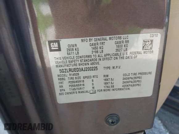 ✅ 2010 Saturn Outlook • VIN: 5GZLRUED3AJ200225 • Lot: 42038210. Wystawiony na IAAI z przebiegiem 174 469 mil. Bezpłatny archiwum sprzedaży aukcyjnych z USA i szczegółowy raport historii pojazdu na DreamBid. Zdjęcie 9.