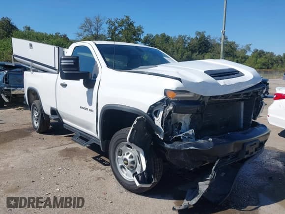 ✅ 2021 Chevrolet Silverado 2500HD Work Truck • VIN: 1GC0WLE74MF110381 • Lot: 43450433. Listed on IAAI with 172,393 mi. Free auction sales archive from the USA and detailed vehicle history report at DreamBid. Image 1.